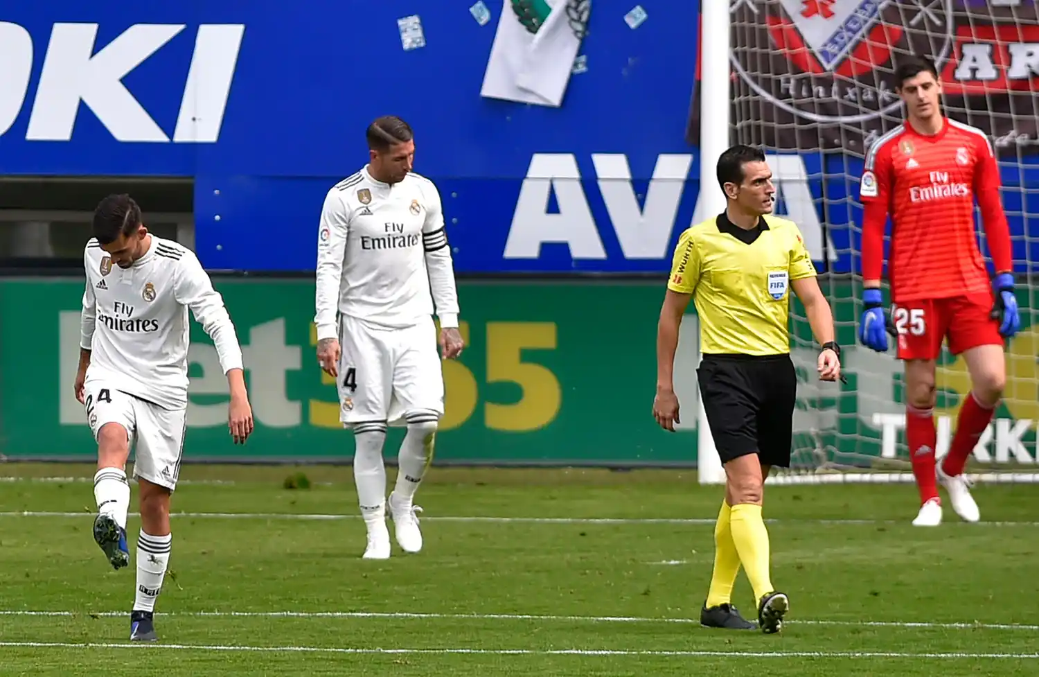 El Madrid de Solari fue goleado por Eibar
