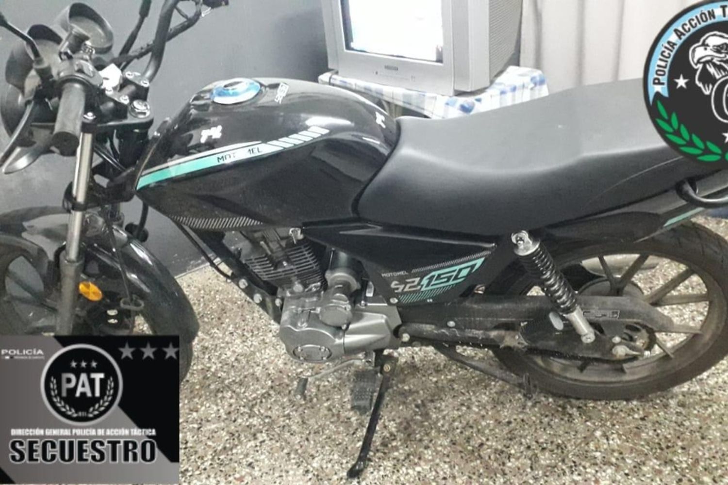 Recuperaron una moto robada en un lavadero de autos: hay dos detenidos