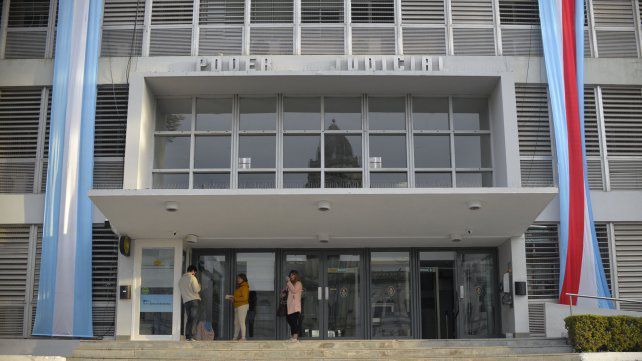 El STJ elimina los aforos y el trabajo remoto