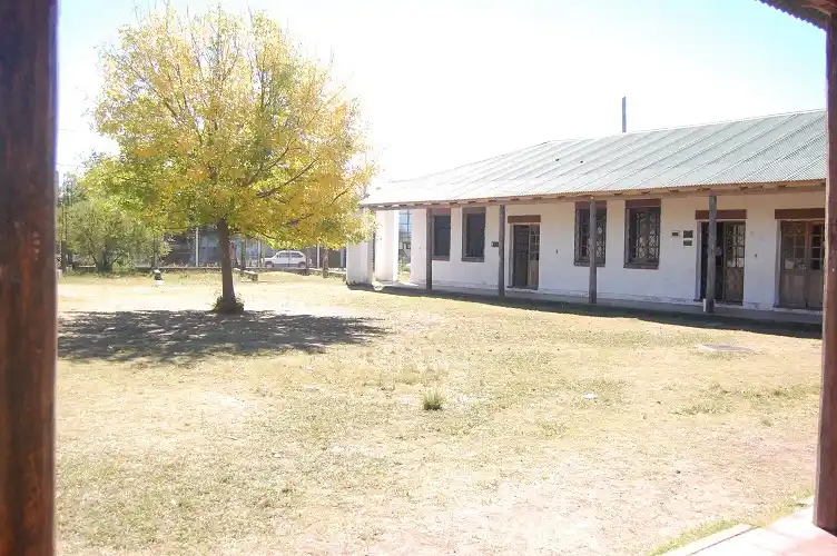 Por tercera vez llaman a licitación para construir el edificio de la Escuela Mosto