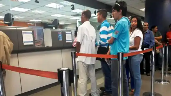 Solo queda 20 % de las agencias bancarias que había en 2016