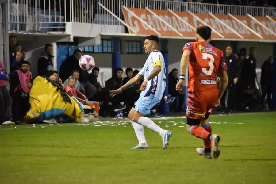 "La Crema" le ganó a San Telmo de local y se llevó tres puntos muy valiosos