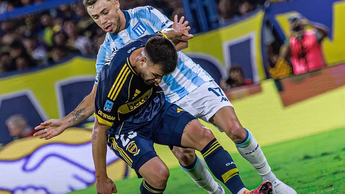Weigandt y Conechny, más lucha que juego.