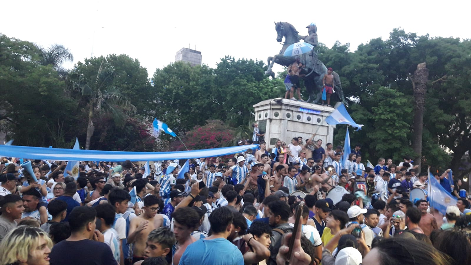 Concordia salió a la calle luego de la victoria de la Selección Argentina