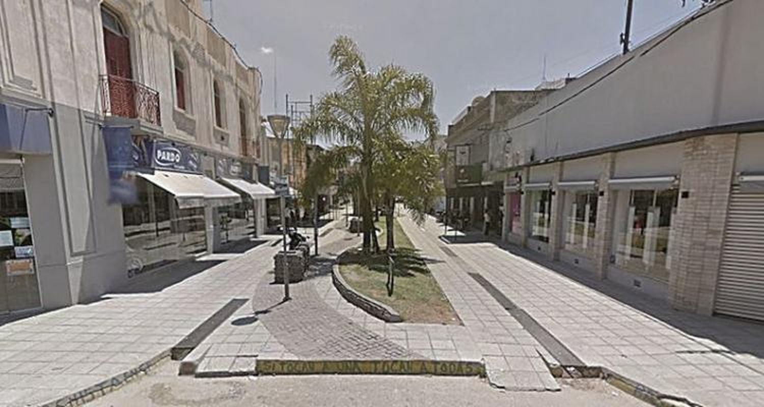Poder de policía para evitar las motos en la peatonal