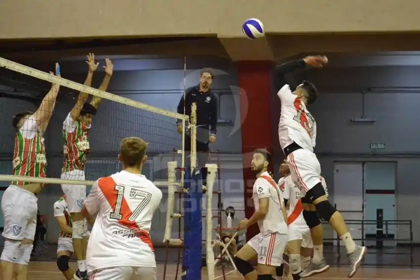 Buen debut para Ferro, River, Ciudad, Lomas y Boca