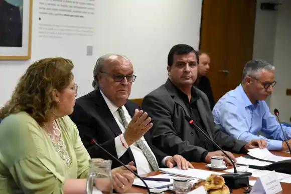 En Diputados, De Mendiguren destacó el aumento de la inversión industrial