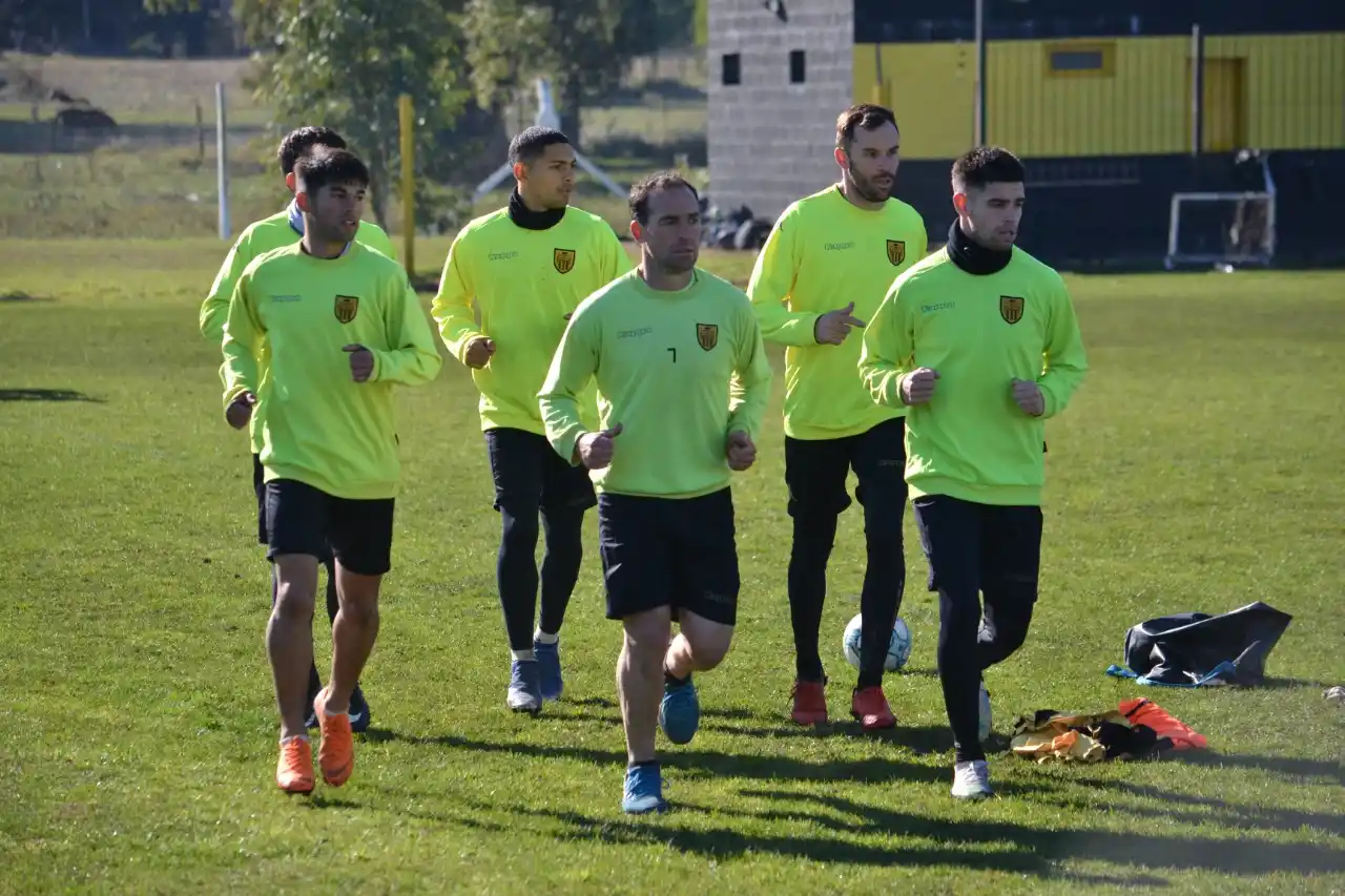 Santamarina jugará el sábado en Jujuy. (Foto prensa Santamarina).