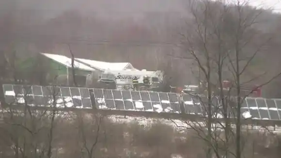 Otro accidente aéreo en EE.UU.: se estrella una avioneta con seis personas a bordo en el estado de Nueva York