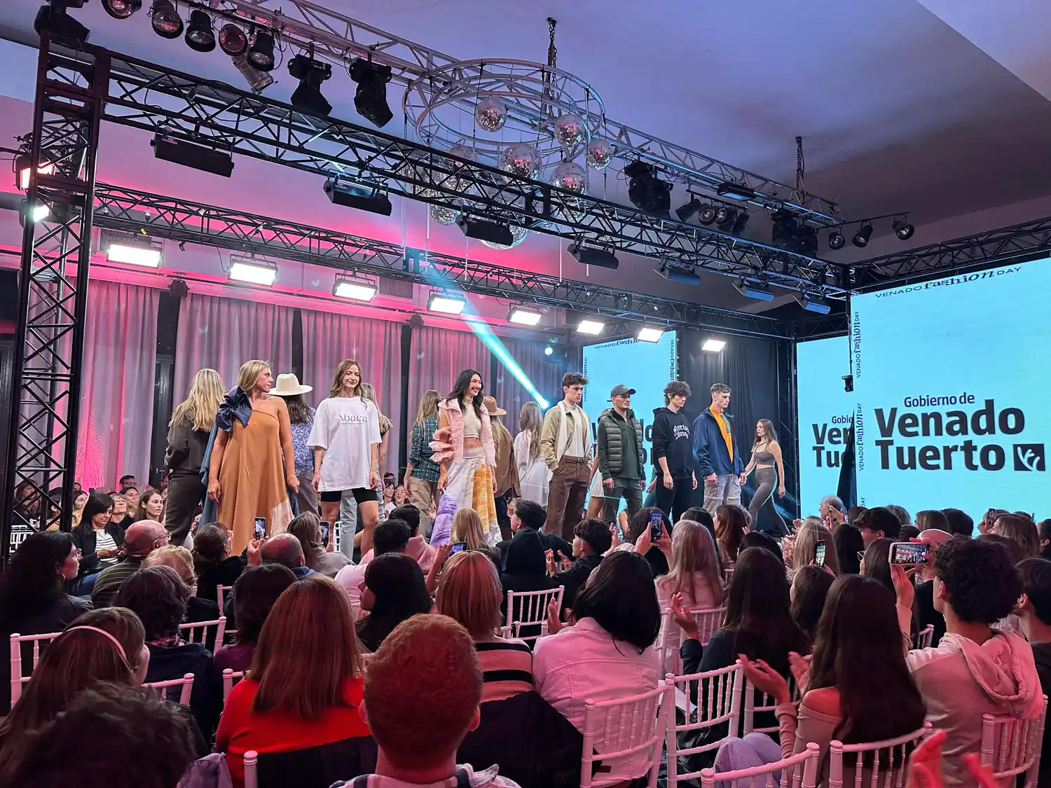 venado fashion day - 2