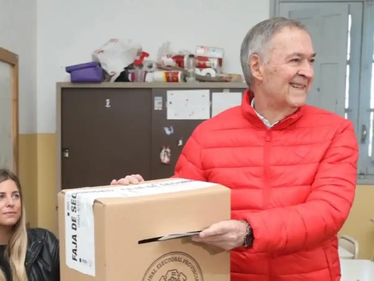 Juan Schiaretti: “Se elige a mi sucesor y por eso le pido a los cordobeses que concurran masivamente a votar”