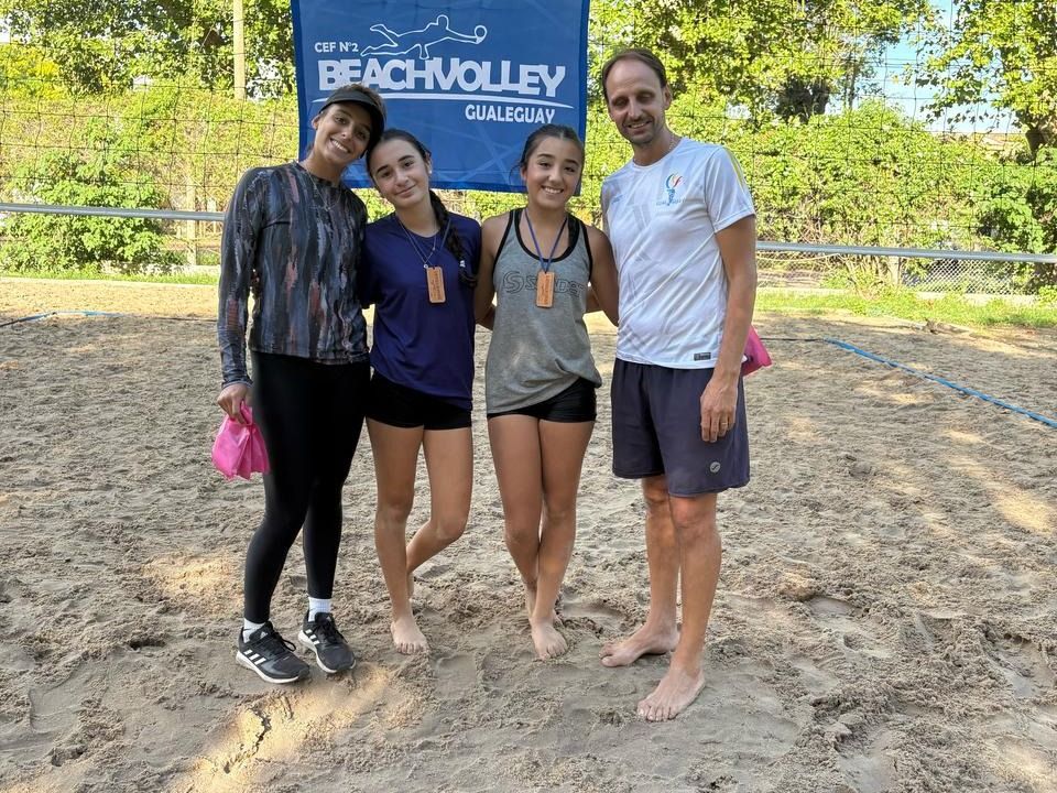 Gran nivel de Beach Vóley en el CEF