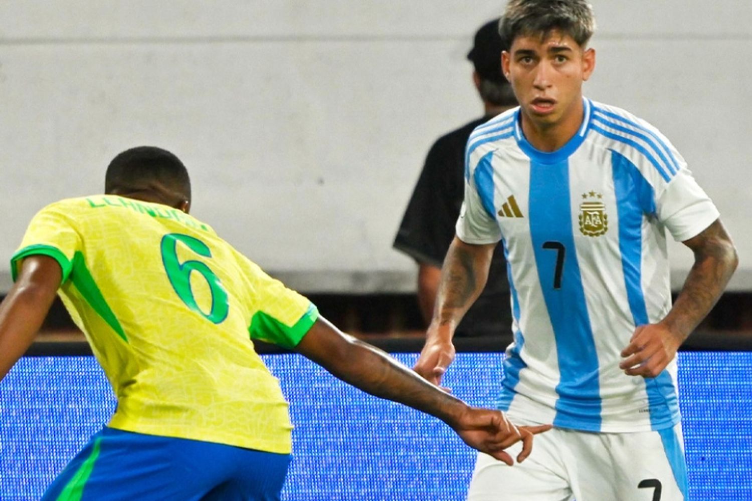 Sudamericano Sub 20: Argentina empató en el clásico con Brasil y llega a la última fecha con chances de salir campeón