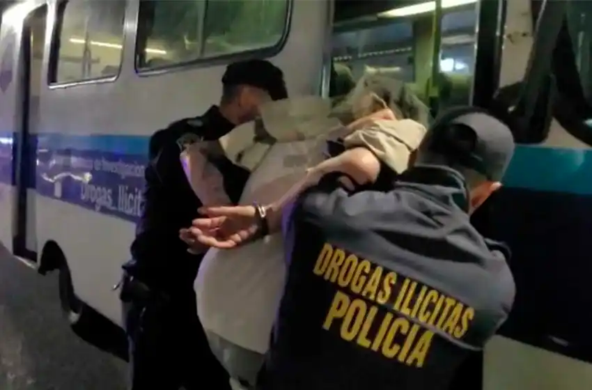 Vendían droga en un café y en una fiambrería