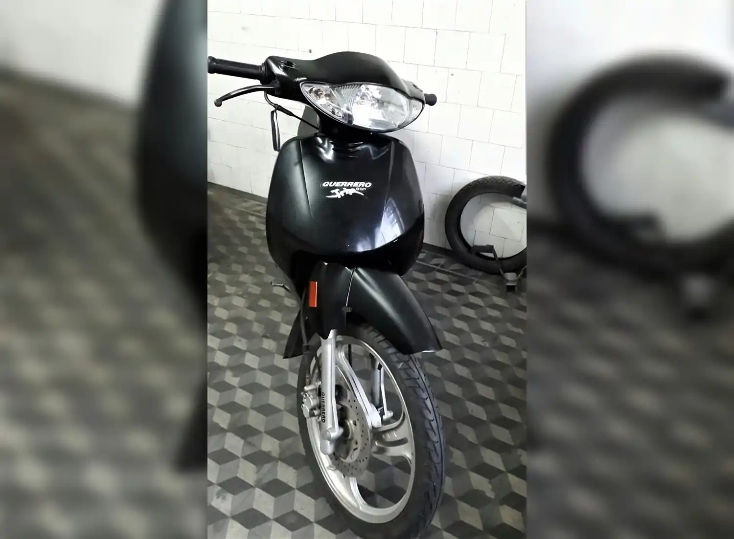De terror: “Quedate quieta, pará o te tiro”, le dijeron antes de tirarla de la moto y robársela