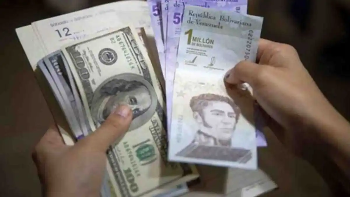 ¡QUE DEJEN REGULAR TODO! Fedecámaras pide alivio de controles económicos tras el incremento de BONOS EN DÓLARES