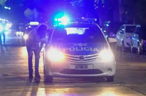 Aprehenden a hombre que amenazó a su pareja con "cortarle el cuello"