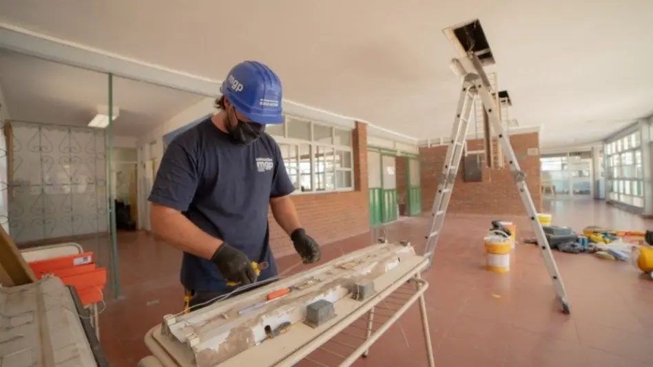 Ciclo lectivo 2023: "se proyectan obras en 33 escuelas con un presupuesto de 250 millones de pesos"
