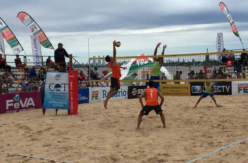 Las voces de una jornada a puro beach volley