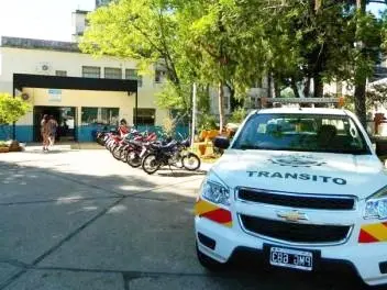 Caos, largas filas y malestar en Tránsito municipal