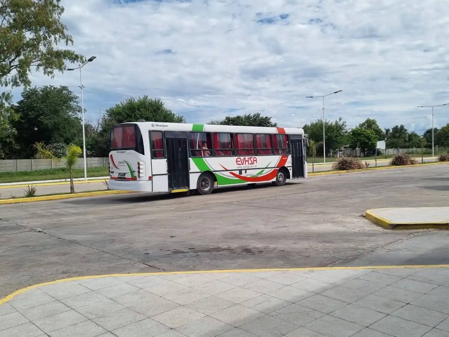 La UTA resolvió la medida de fuerza en asamblea. Foto: La Opinión.