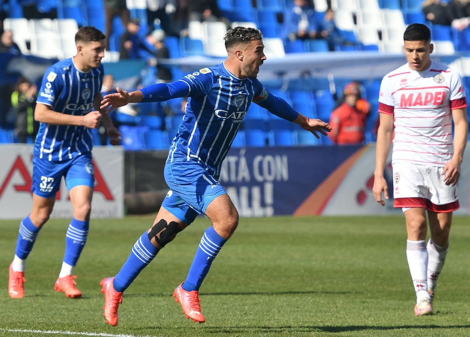 Martín Ojeda contribuyó con un gol para el triunfo de Godoy Cruz