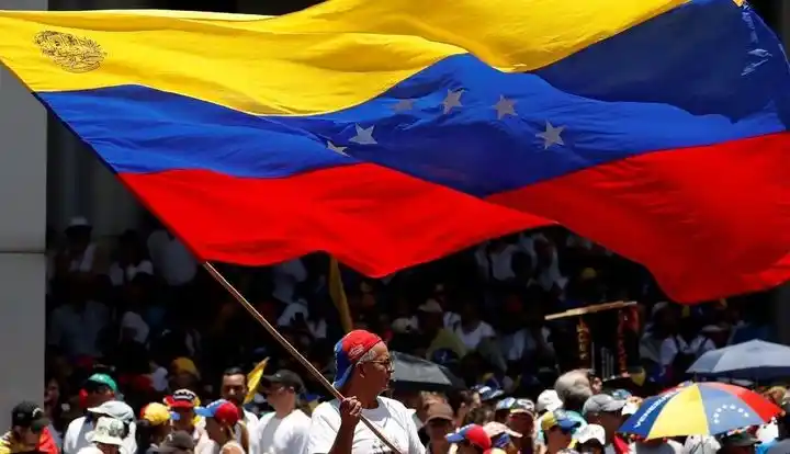 Venezuela: decenas de heridos durante marchas