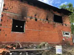 La familia que perdió todo en un incendio en Año Nuevo fue recibida por el Intendente y obtendrá ayuda
