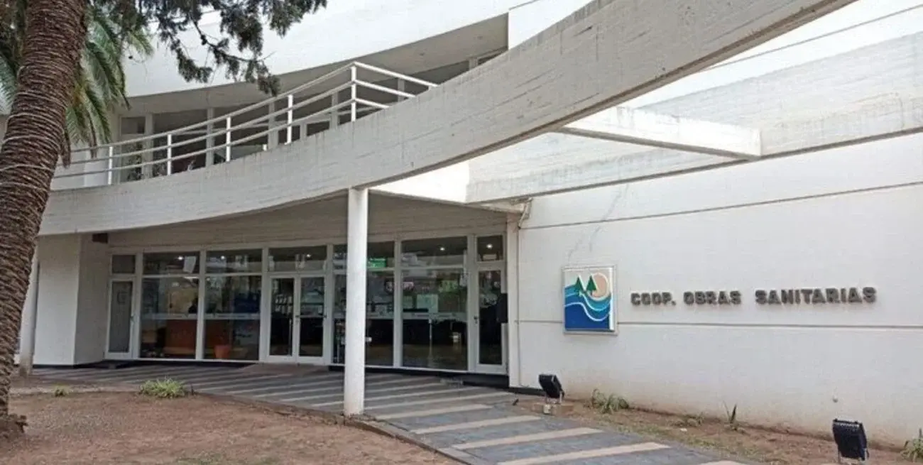 La suba del servicio de cloacas y agua potable se aplicará de una sola vez.