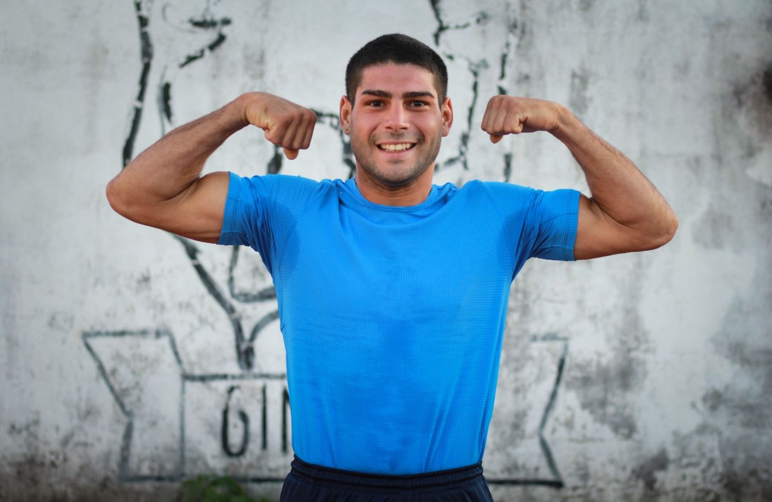 El Picante Parada debuta como boxeador profesional y genera una gran expectativa