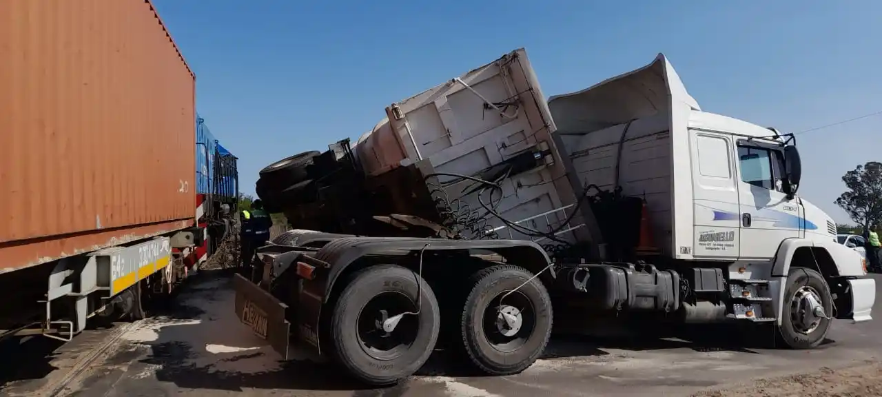 camion arenero tren - 3