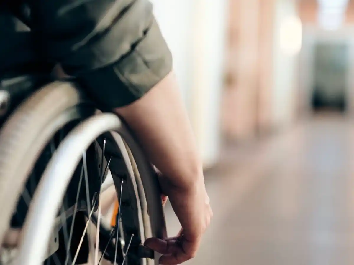 ELA: cuáles son sus síntomas y quiénes pueden padecerla