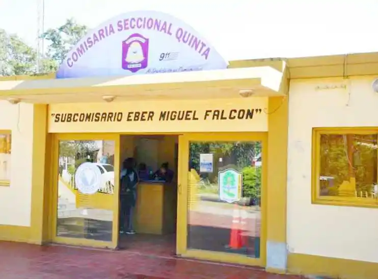 Fue aprehendido por atacar
a su expareja embarazada