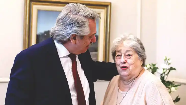 Tres días de duelo nacional por la muerte de Hebe Bonafini