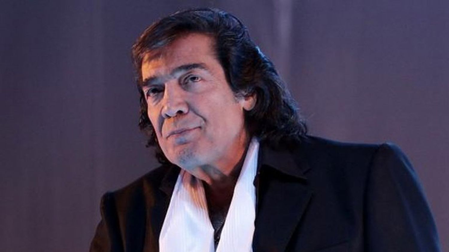Cacho Castaña: "La evolución es lenta, todavía no puede comer solo"