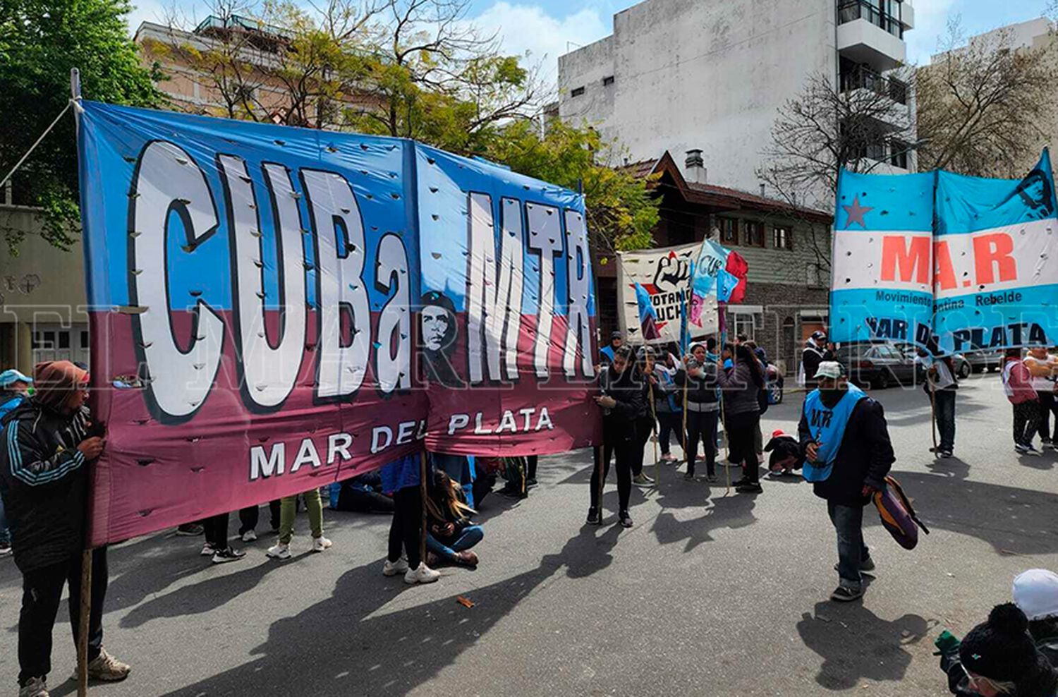 Toma del Instituto de la Vivienda: "Las condiciones de vida de muchos marplatenses son de precariedad"