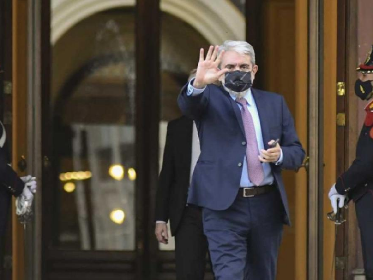 Consecuencia de ataque a Cristina Fernández: Aníbal Fernández puso a disposición su renuncia