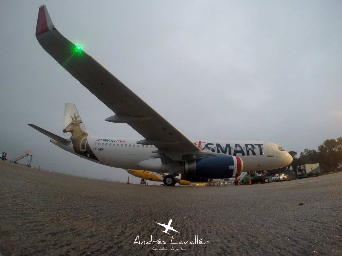 Llegó a nuestro país el primer avión de JetSMART Argentina (LV-HEK)