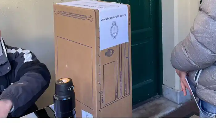 Escuela Normal: demoras y ausencia de fiscales