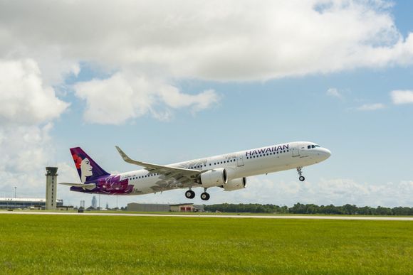 Starlink: Hawaiian Airlines ofrecerá internet a bordo de manera gratuita