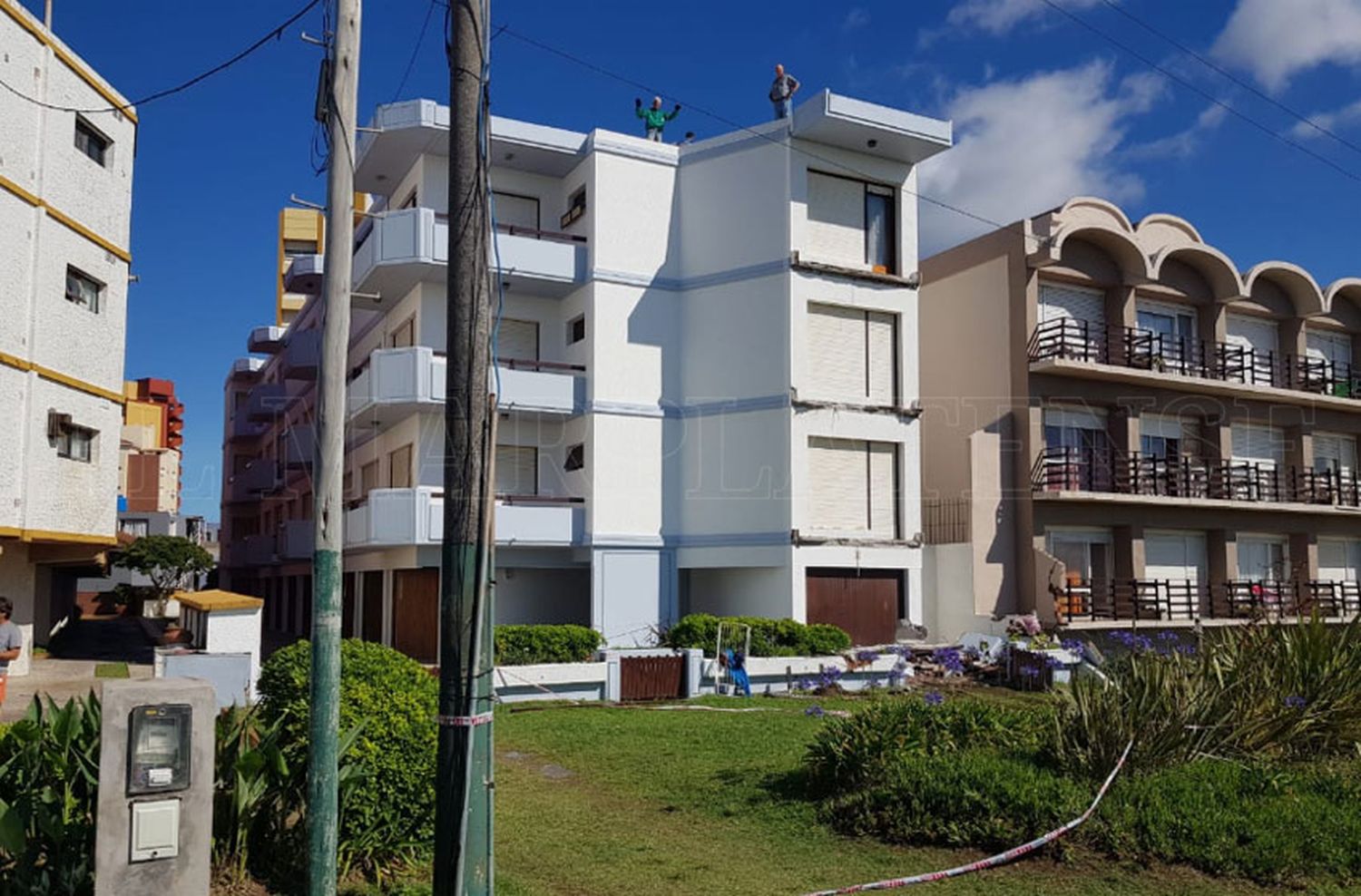 Villa Gesell: se desprendieron 3 balcones de un edificio