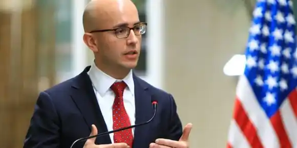 EE.UU. CONSIDERA que Colombia debe tener una silla en la mesa de negociación entre Maduro y la oposición