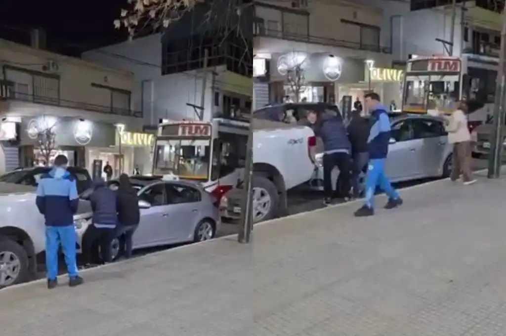 Jóvenes movieron un auto mal estacionado