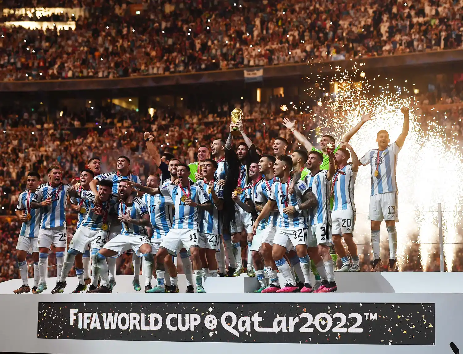 El Gobierno decretó feriado nacional para el martes por los festejos de la selección