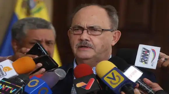 Felipe Mujica solicita al TSJ declarar «omisión legislativa» por parte de la Asamblea Nacional y designar un nuevo CNE