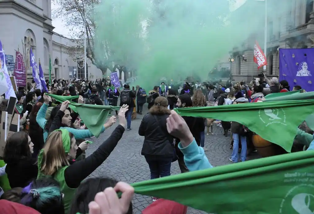 ¿Aborto legal o clandestino?