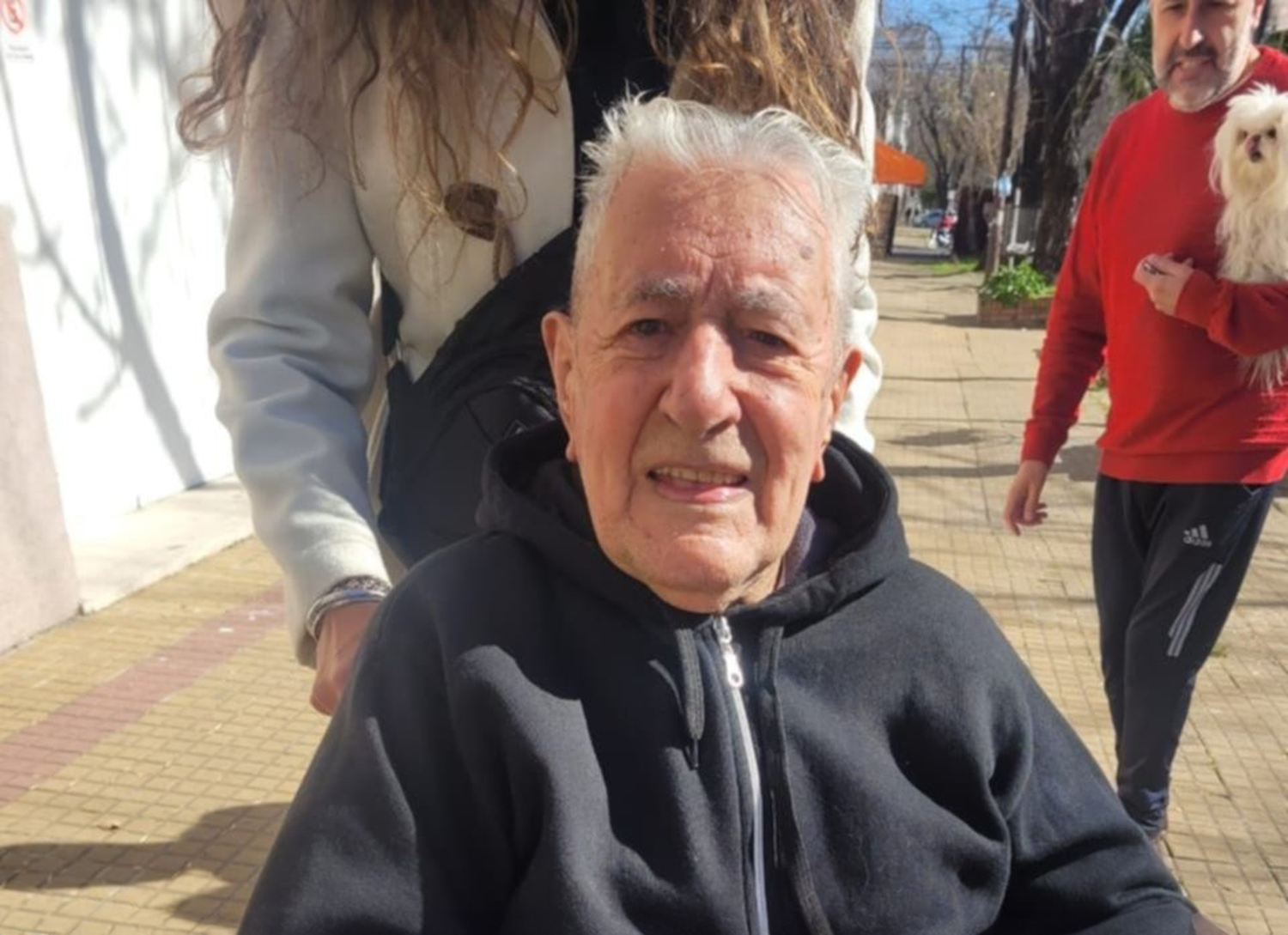 PASO 2023 en La Plata: Sufragio con asistencia perfecta para un hombre de 102 años