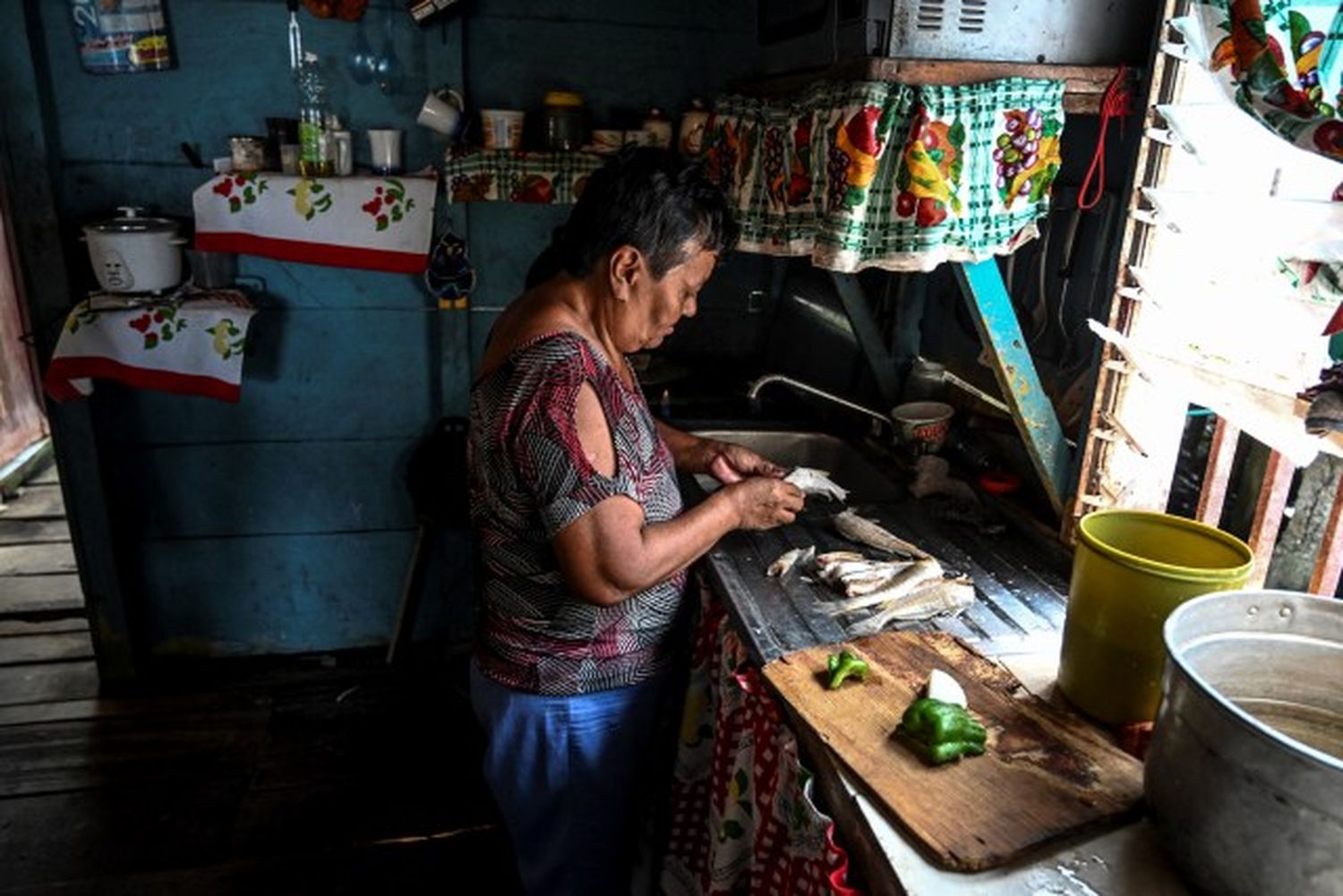 Para adquirir la canasta alimentaria se necesitan 184 salarios mínimos, según el Cendas-FMV