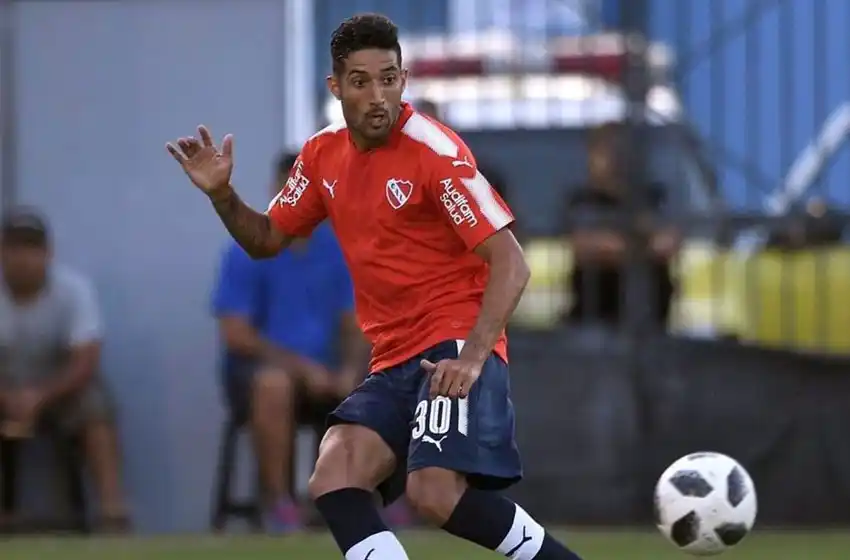 Aldosivi: Gonzalo Verón se sumaría esta semana