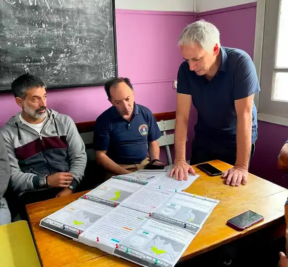 Mesa de Trabajo de Emergencia en Chascomús: Rige alerta meteorológica en casi toda la provincia de Buenos Aires